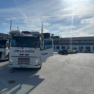 VOLVO FM 338 EN BASE FRONTAL