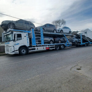 VOLVO FM 500 336 CARGADO 9 COCHES